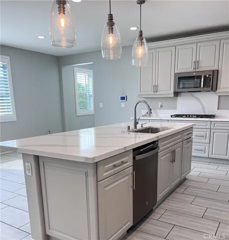 5337 Prato Lane, Fontana, California 92336