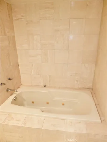 and a jacuzzi tub.