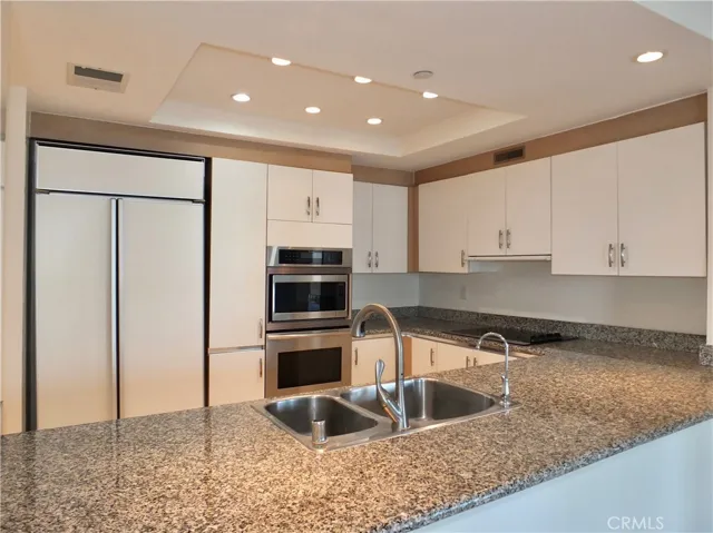 850 E Ocean Boulevard 203, Long Beach, California 90802