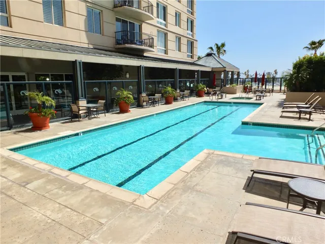 850 E Ocean Boulevard 203, Long Beach, California 90802