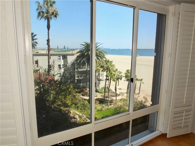 850 E Ocean Boulevard 203, Long Beach, California 90802