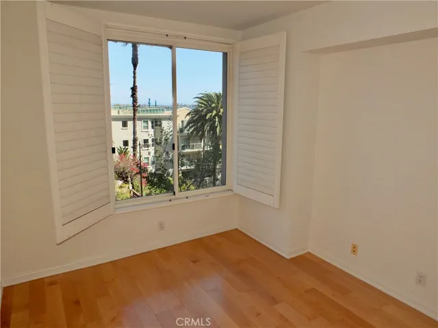 850 E Ocean Boulevard 203, Long Beach, California 90802