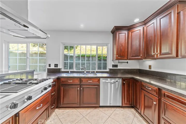 15318 Cargreen Avenue, Hacienda Heights, California 91745