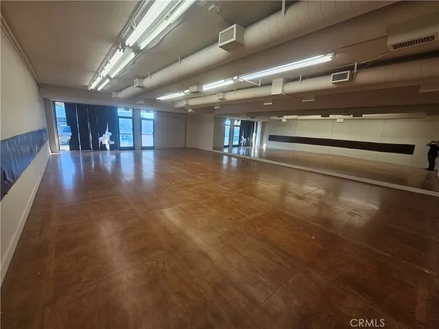 17541 Chatsworth Street, Granada Hills, California 91344