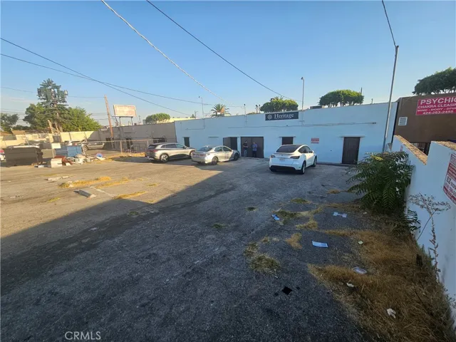 17541 Chatsworth Street, Granada Hills, California 91344