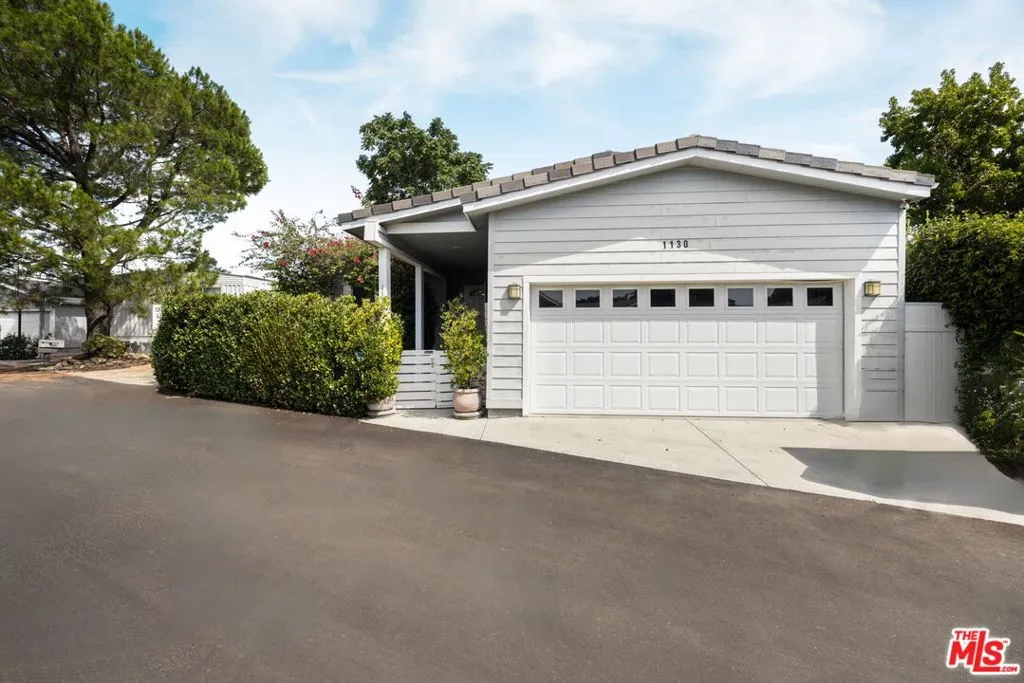 1130 Mohawk, Topanga, California 90290 home-pic-0