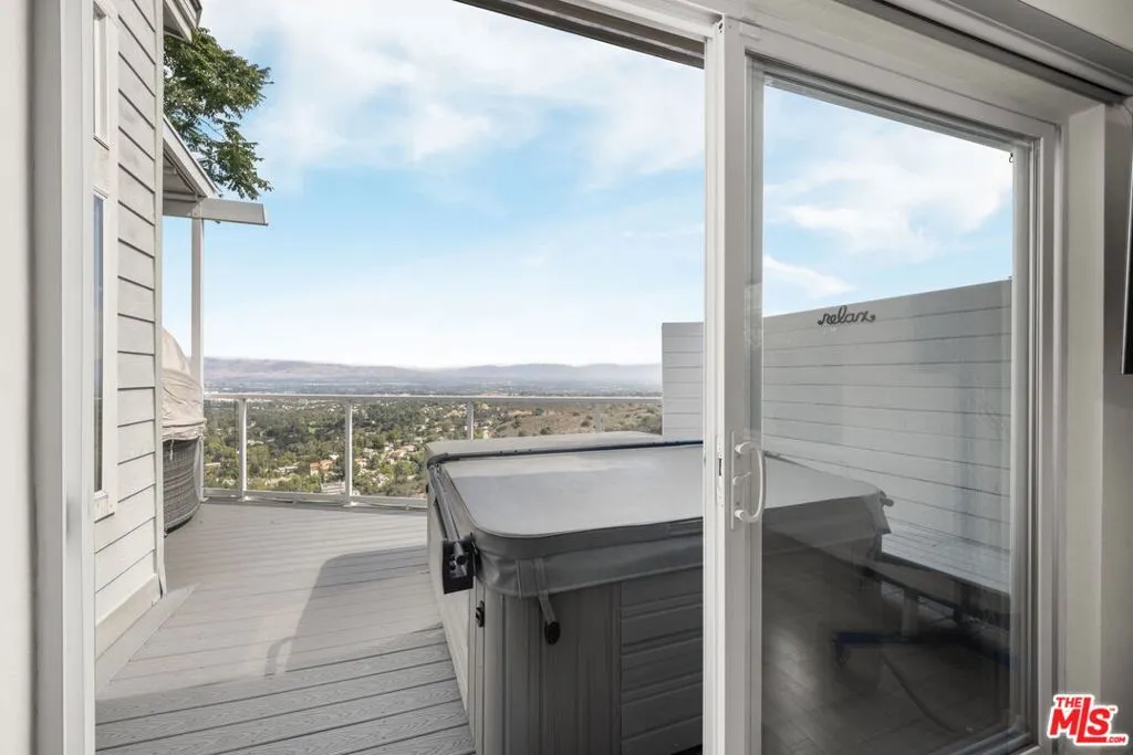 1130 Mohawk, Topanga, California 90290 home-pic-21