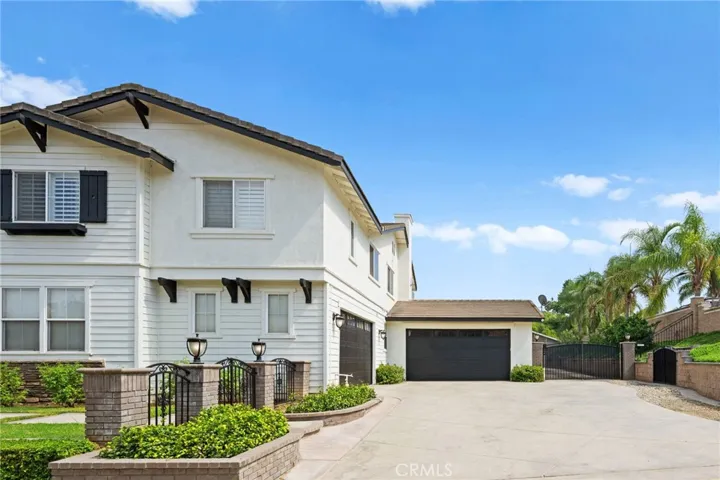 1271 Rock Springs Avenue, Norco, California 92860