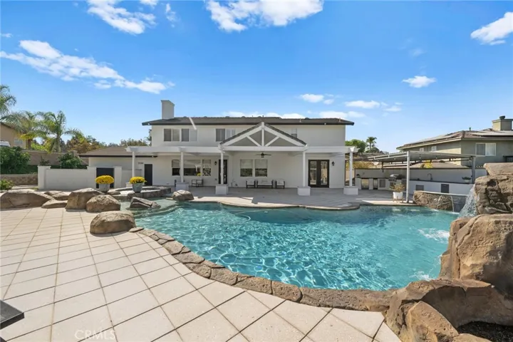 1271 Rock Springs Avenue, Norco, California 92860