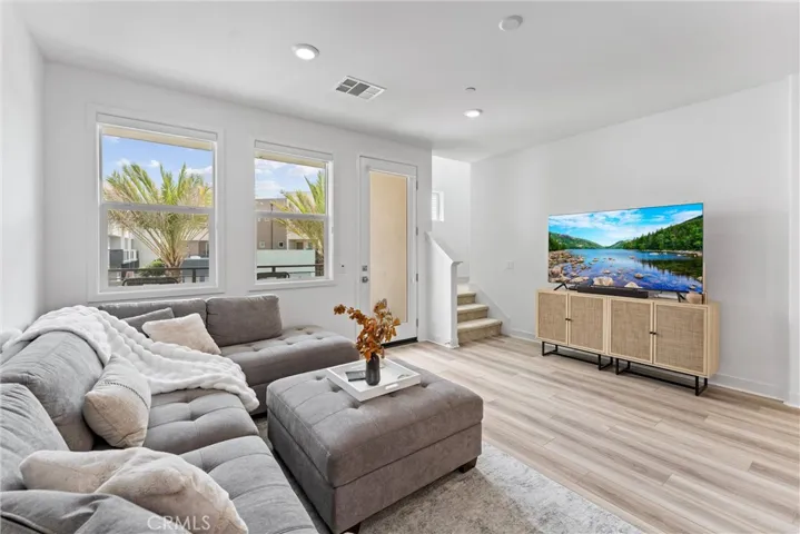 1649 W Lincoln Avenue 102, Anaheim, California 92801