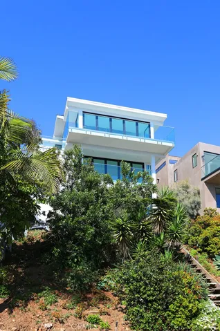 2545 Juanita Way, Laguna Beach, California 92651