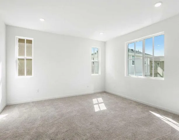 305 Caulfield Lane, Petaluma, California 94952