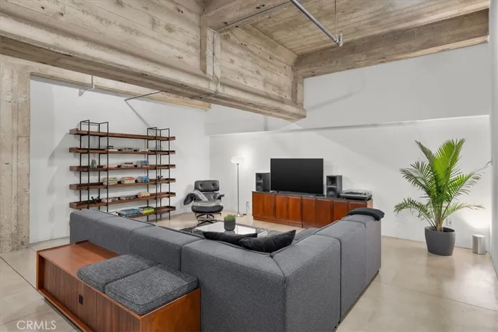 835 Locust Avenue 417, Long Beach, California 90813