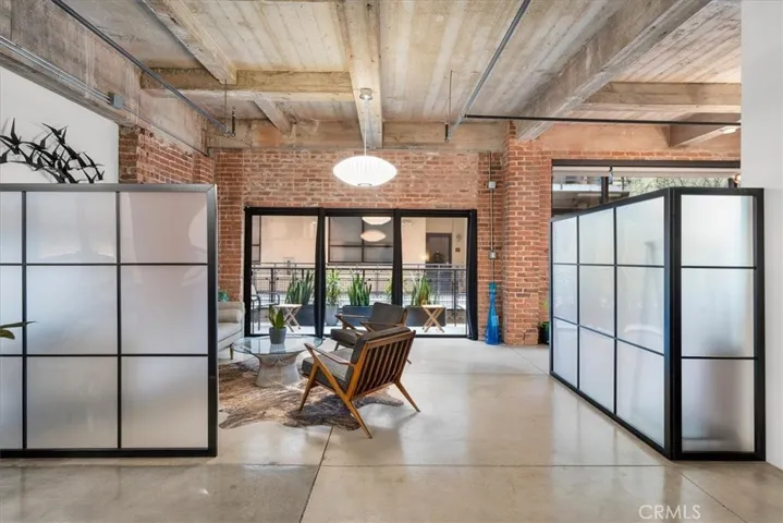 835 Locust Avenue 417, Long Beach, California 90813