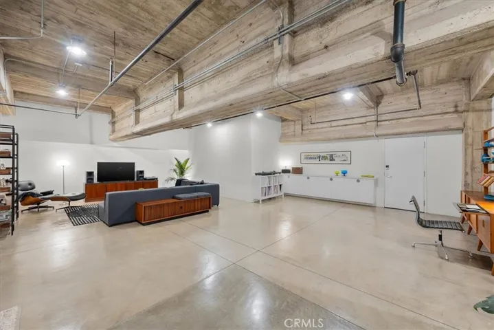 835 Locust Avenue 417, Long Beach, California 90813