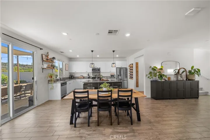 1035 Marigold Court, Calimesa, California 92320