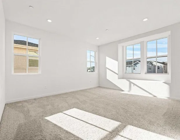 302 Caulfield Lane, Petaluma, California 94952