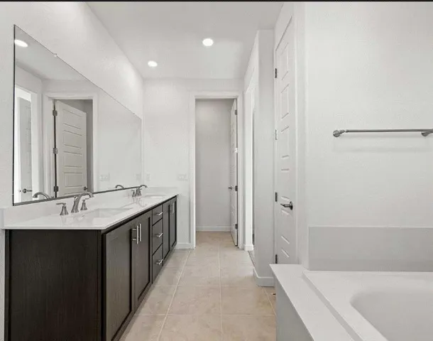 302 Caulfield Lane, Petaluma, California 94952