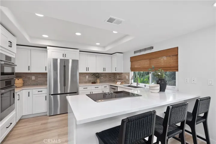 Bosch appliances throughout kitchen.