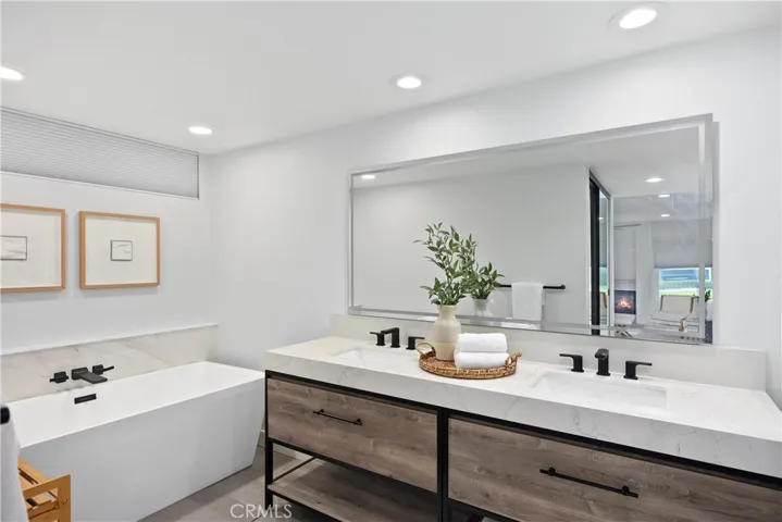 Spa-like master bathroom with soaking bath tub that is not to be missed!