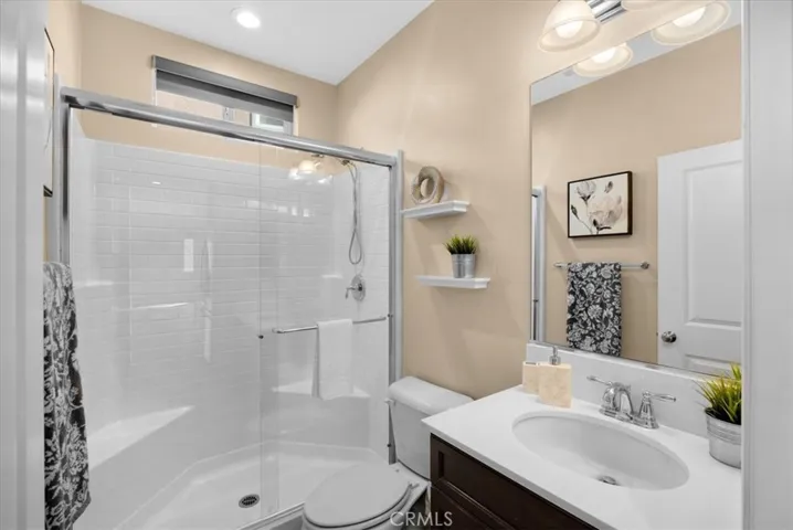 15162 Ledgestone Street, Fontana, California 92336