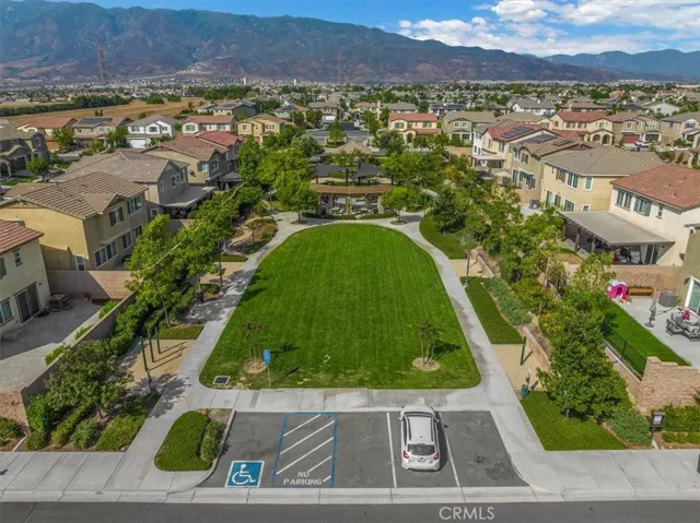 15162 Ledgestone Street, Fontana, California 92336