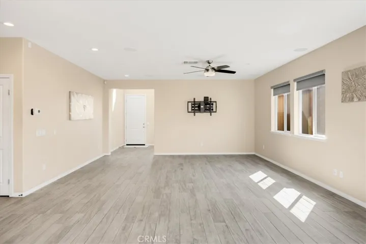15162 Ledgestone Street, Fontana, California 92336