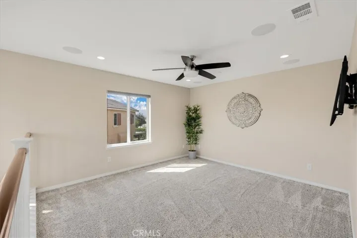 15162 Ledgestone Street, Fontana, California 92336