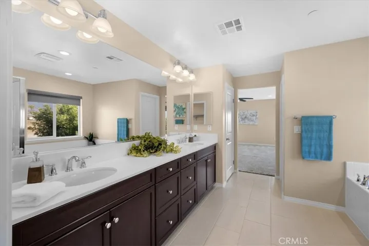 15162 Ledgestone Street, Fontana, California 92336
