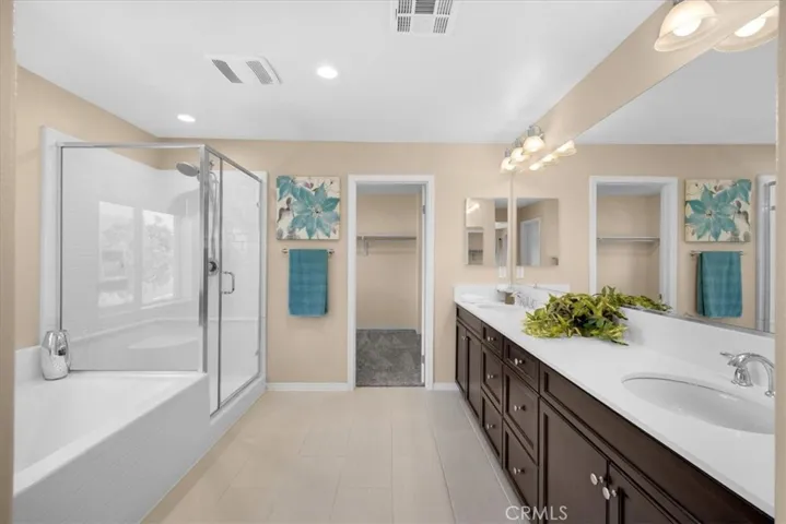 15162 Ledgestone Street, Fontana, California 92336