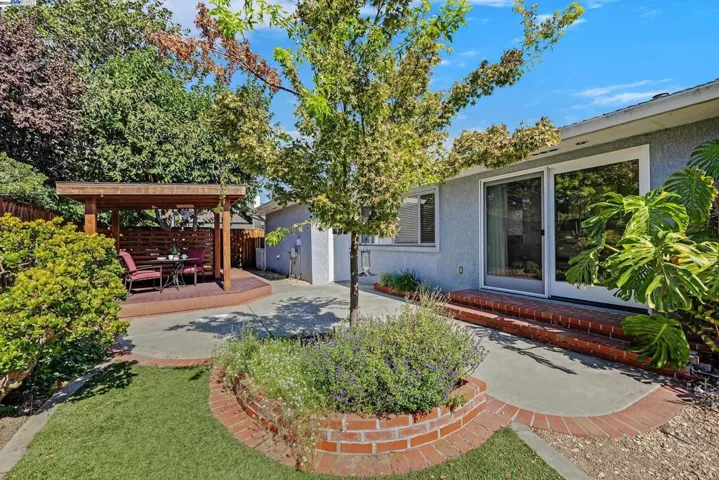 427 School St, Fremont, California 94536