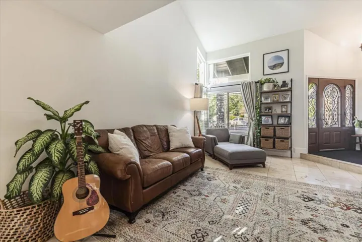 9470 Eagle View Way, Gilroy, California 95020