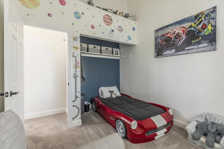 9470 Eagle View Way, Gilroy, California 95020