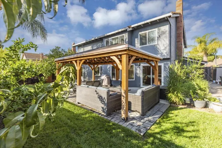 9470 Eagle View Way, Gilroy, California 95020
