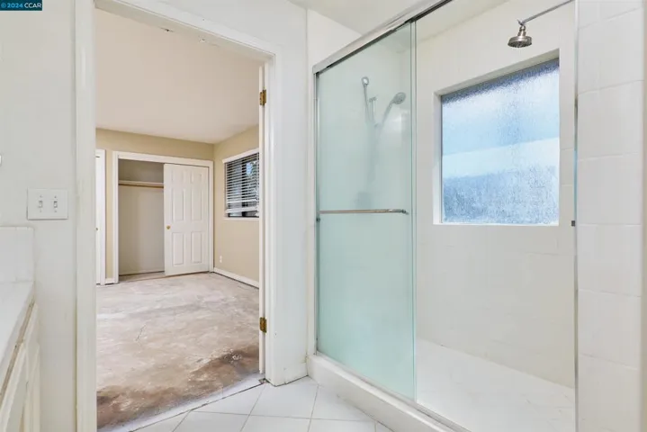 5230 Linda Lou Dr, Carmichael, California 95608