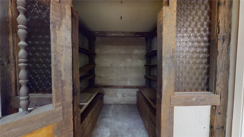 This space would make a great wine room