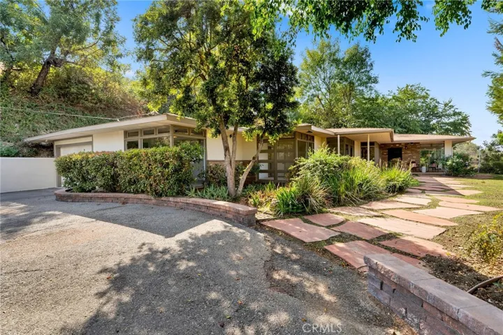 21140 E Covina Hills Road, Covina, California 91724