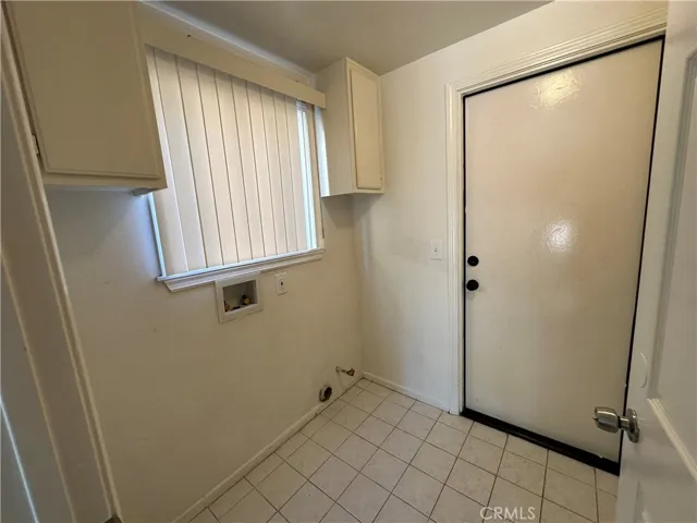 7517 Bovey Avenue, Reseda, California 91335