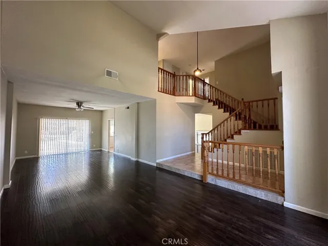 7517 Bovey Avenue, Reseda, California 91335