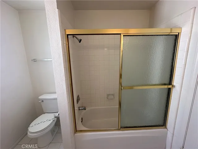 7517 Bovey Avenue, Reseda, California 91335