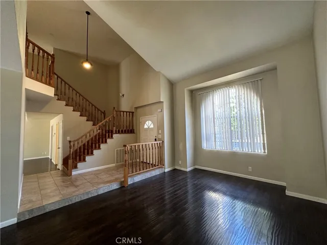 7517 Bovey Avenue, Reseda, California 91335