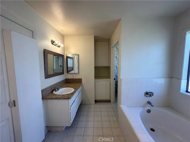 7517 Bovey Avenue, Reseda, California 91335