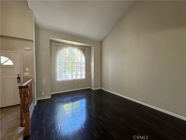 7517 Bovey Avenue, Reseda, California 91335