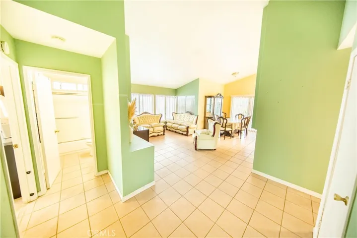 367 Aurora Drive, Perris, California 92571