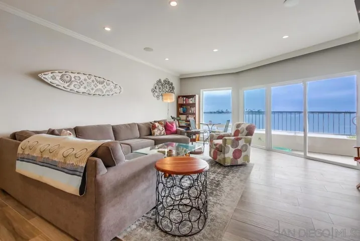 3750 Riviera Dr 3, San Diego, California 92109