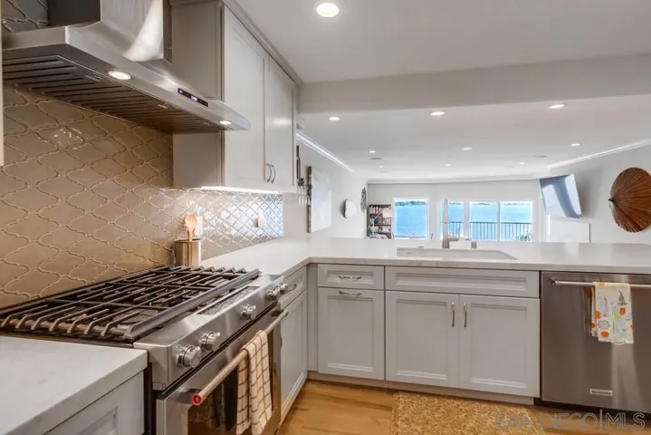 3750 Riviera Dr 3, San Diego, California 92109