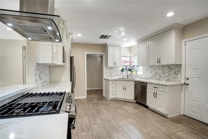 16631 Osborne Street, North Hills, California 91343