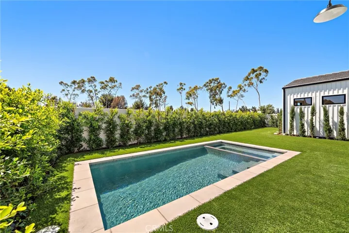 1700 Port Manleigh Circle, Newport Beach, California 92660