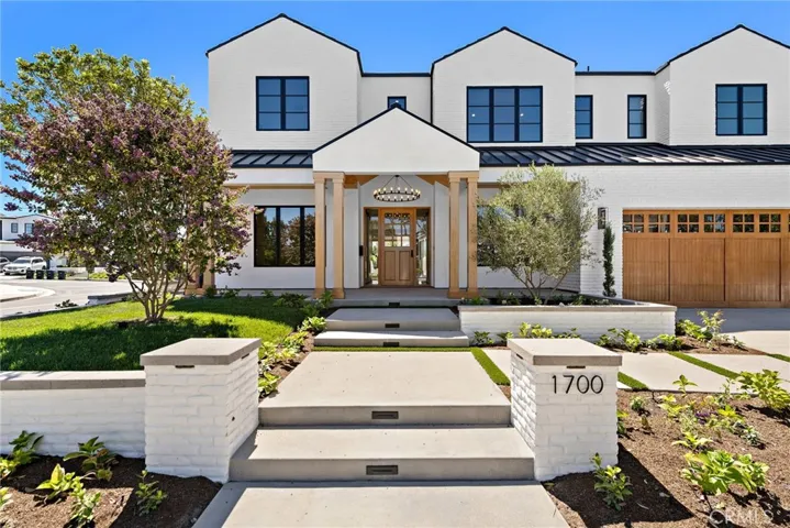 1700 Port Manleigh Circle, Newport Beach, California 92660