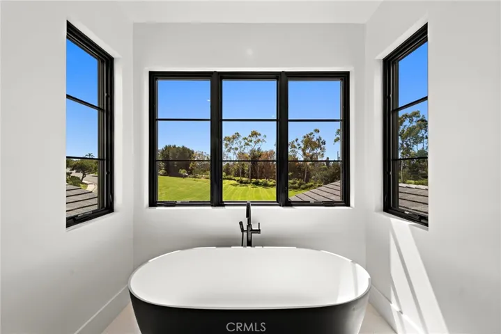 1700 Port Manleigh Circle, Newport Beach, California 92660